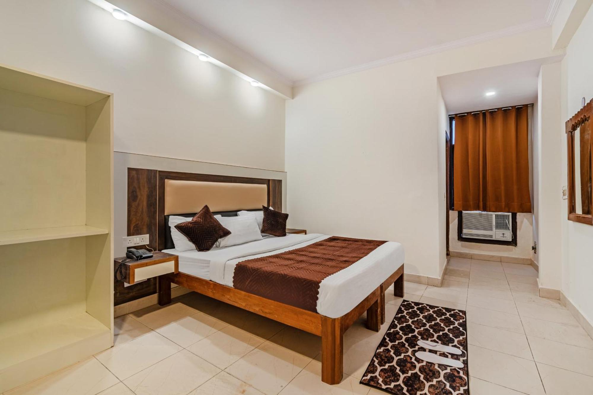 Hotel South Indian Delhi  Buitenkant foto